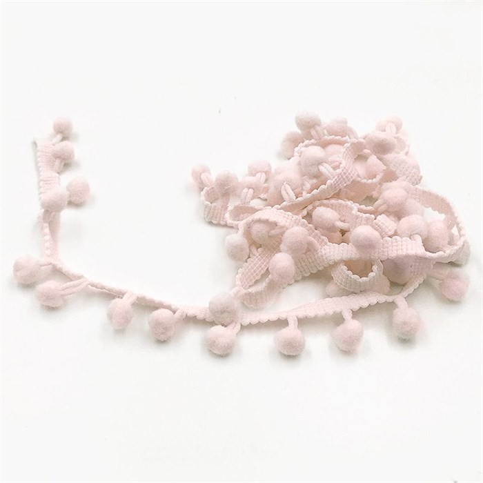 Тесьма с помпонами арт.TPK шир.15-20мм цв.02 светло-розовый уп.18м 306221 - фото 251728