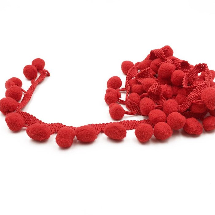 Тесьма с помпонами арт.TPK шир.20-25мм цв.красный уп.8м 306254 - фото 251761