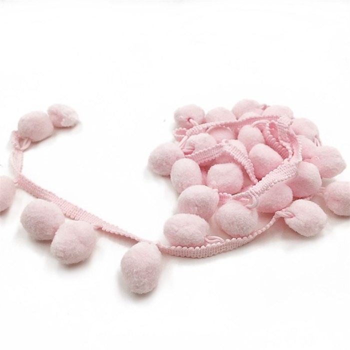 Тесьма с помпонами арт.TPK шир.20-25мм цв.светло-розовый уп.8м 306255 - фото 251762